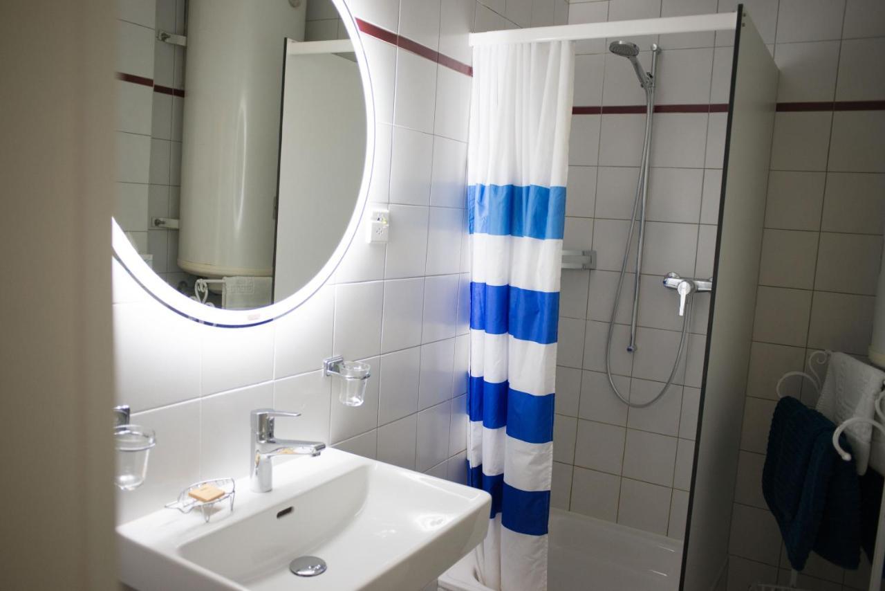 Hotel De La Beroche Saint-Aubin-Sauges Zewnętrze zdjęcie